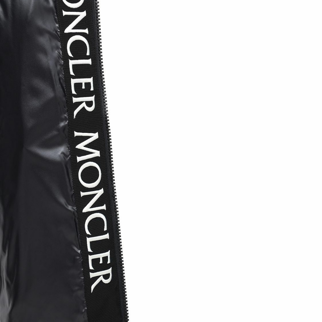 Montcla Down Jacket