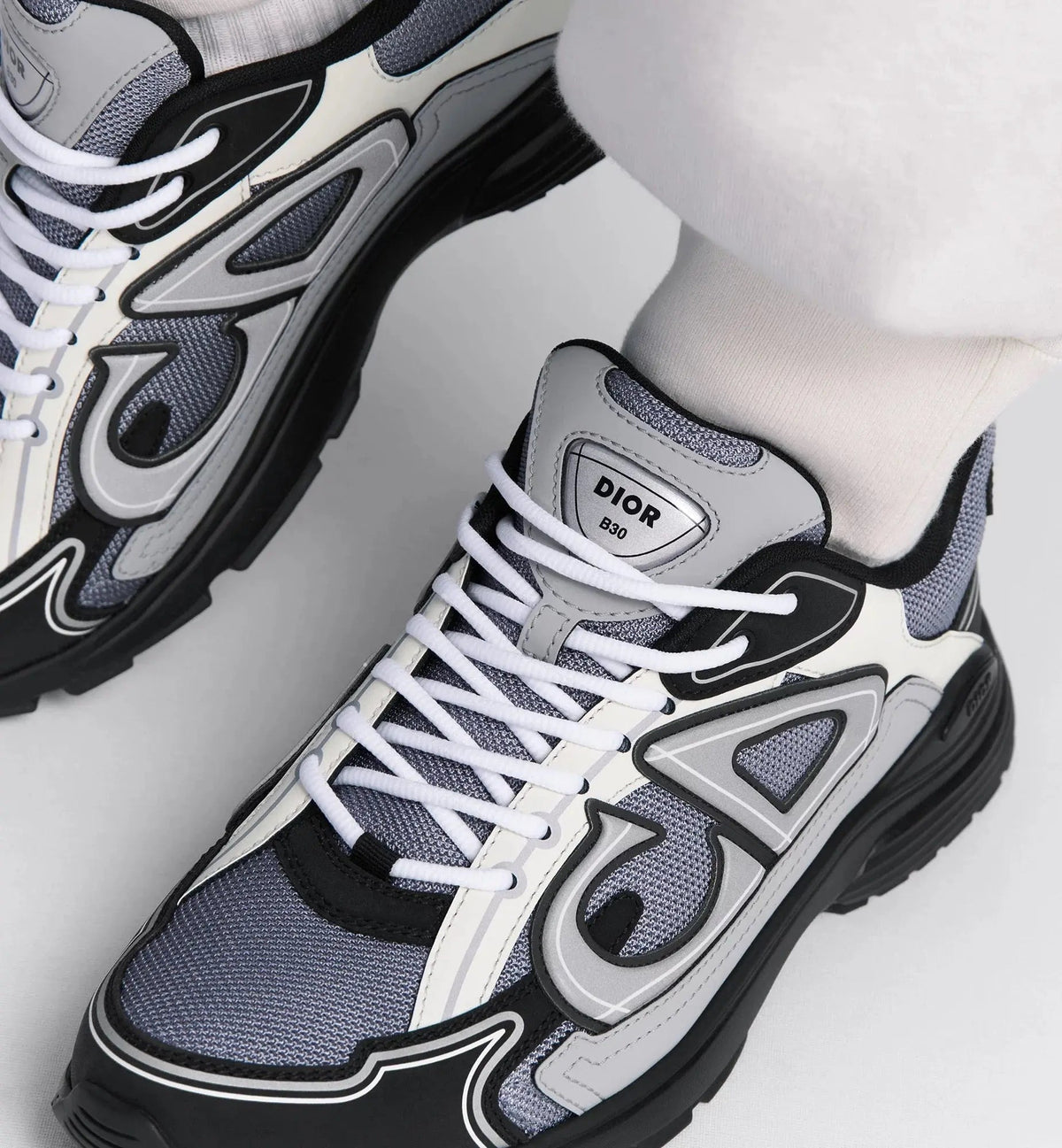 Dior B30 Countdown