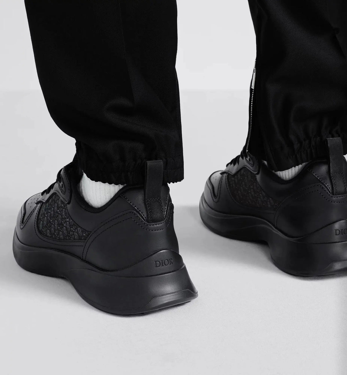 Dior B25 Runner